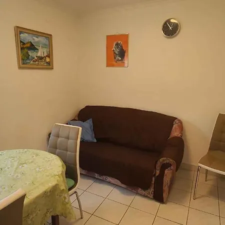 Σπίτι διακοπών In 34653 *